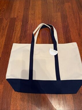 Two-Tone Canvas Tote Bag in Natural and Navy
